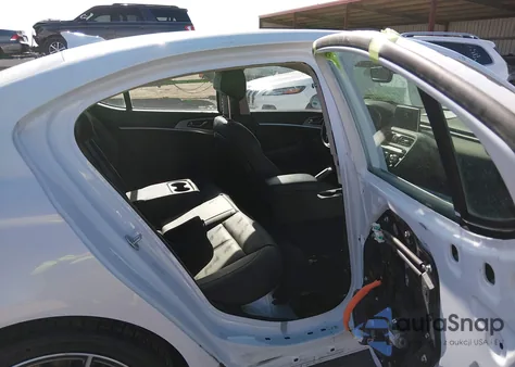 2019 Genesis G70 2.0T Sport из США, поврежденный, VIN KMTG24LA6KU026183